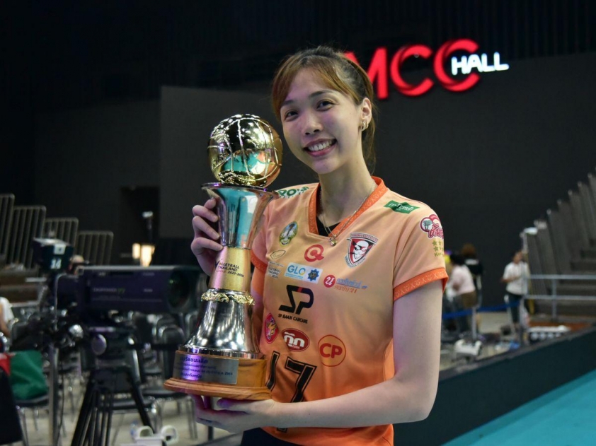 Vô địch Thái Lan, phụ công cao nhất bóng chuyền nữ Việt Nam đi vào lịch sử-817249
